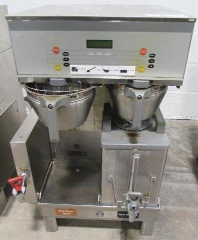 BUNN SINGLE COFFEE BREWER WITH PORTABLE SERVER WITH HOT WATER DI [13237] -  $695.00 : A-Z Restaurant Equipment, Buy - Sell - Trade