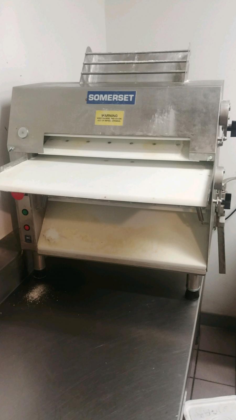 Somerset CDR-2000 Dough Roller/sheeter